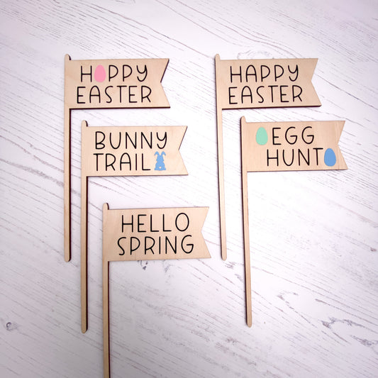 END OF LINE - Easter and Spring mini wooden flags