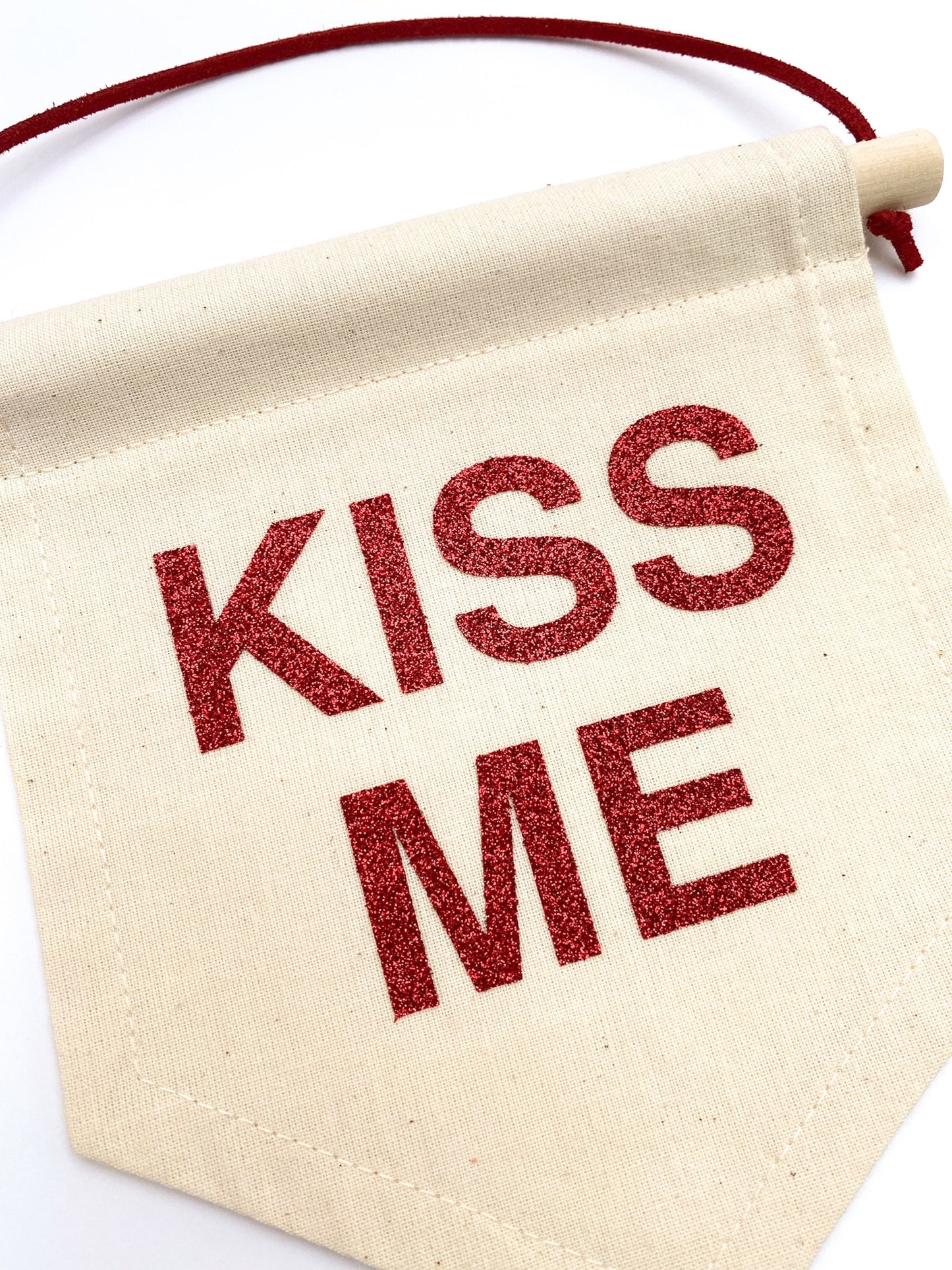 KISS ME Fabric Wall Banner